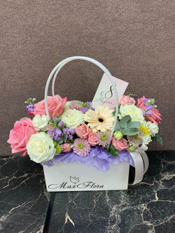 Букет 8 Марта М-44