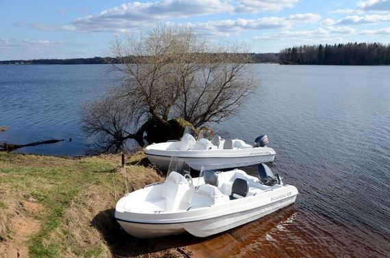 Стеклопластиковая моторная лодка SCANDIC HAVET 430 DС