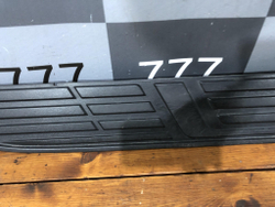 Накладка подножки левой Land Cruiser Prado 150 Б/У Оригинал 5177260150