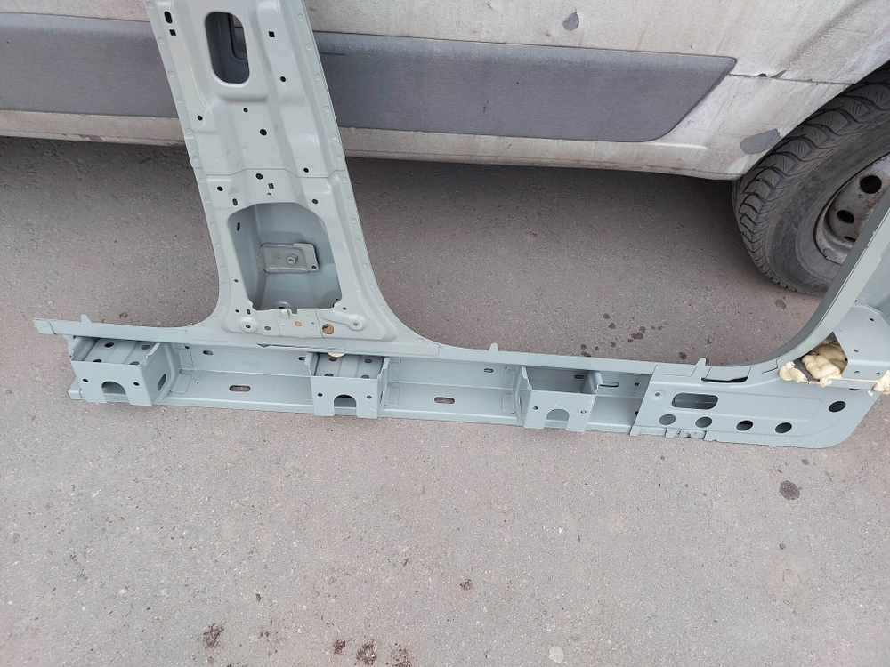 Боковина левая Exeed RX 23-нв Новая Оригинал 502005896AADYJ