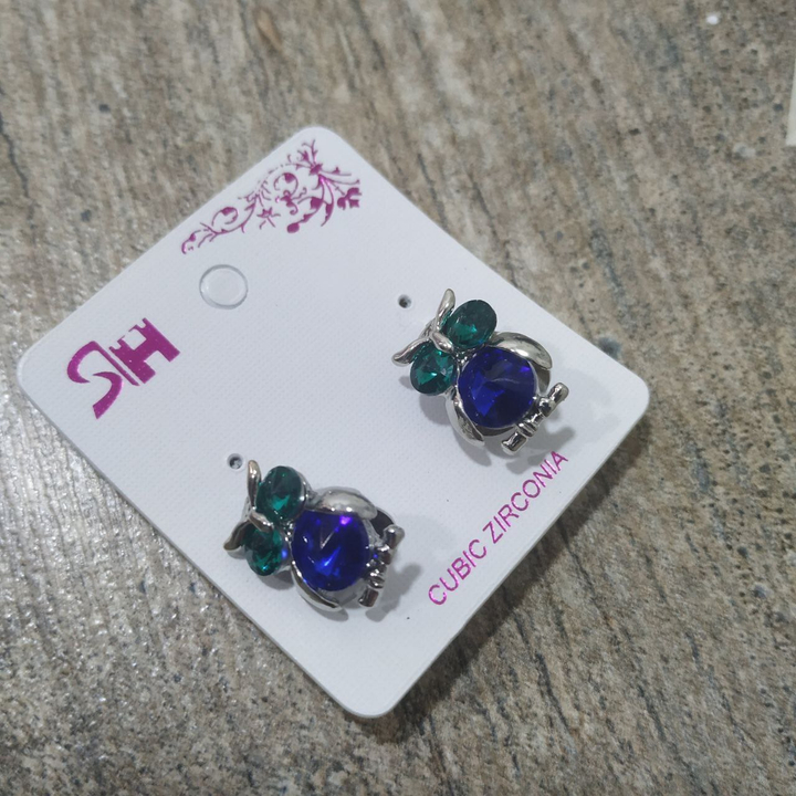 Серьги на англ.заст. Сова на ветке кристалл цвет синий глаза зеленые металл серебристый