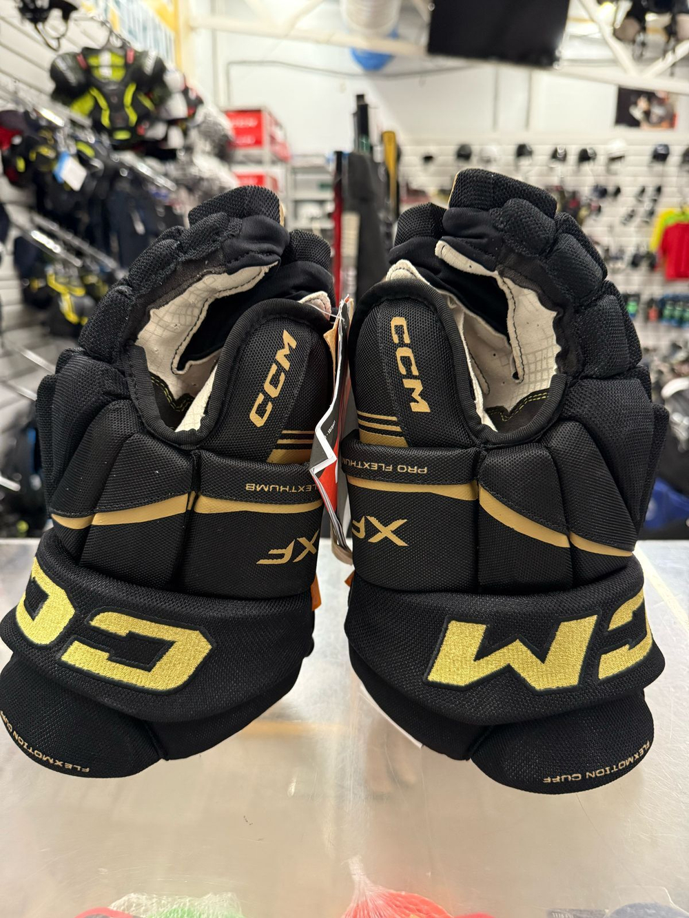 CCM tacks XF SR 13"