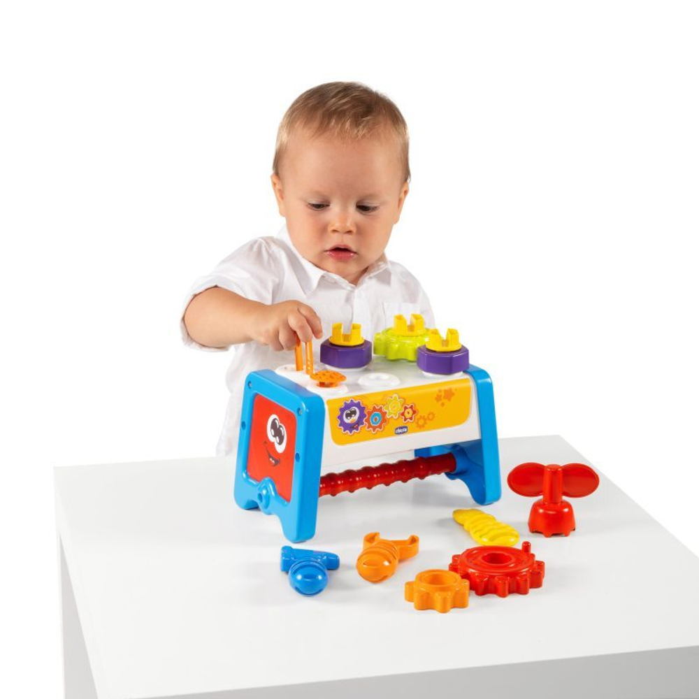 Chicco - Мастерская маленького механика 2 в 1 10062