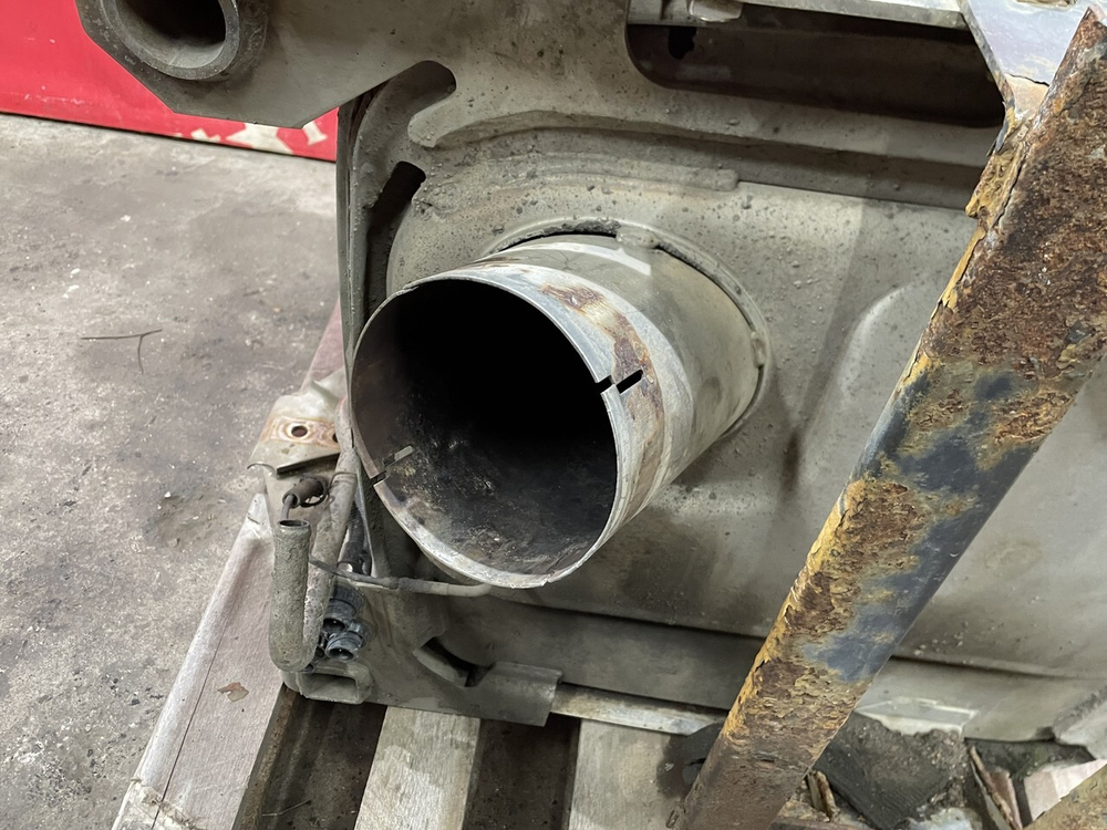 Глушитель основной 2016г.