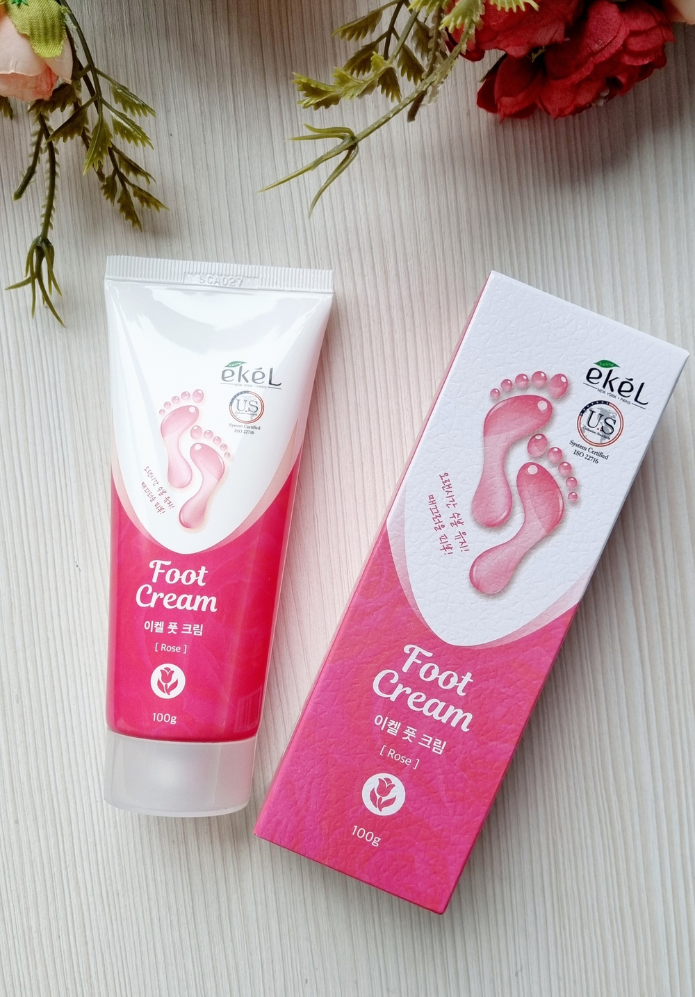 Крем для ног смягчающий с экстрактом лаванды/ с экстрактом розы Foot Cream Lavender 100 мл