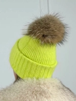 шапка ангора с меховым помпоном зимняя пушистая стильная