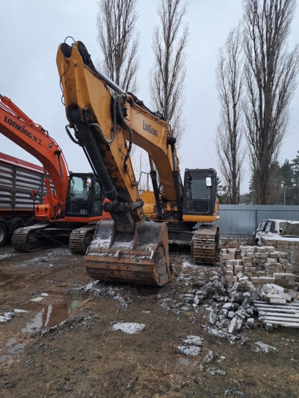 LiuGong CLG936E Экскаватор CLG936E	(Дизельный, 8,3 л, 291 л.с., АТ)