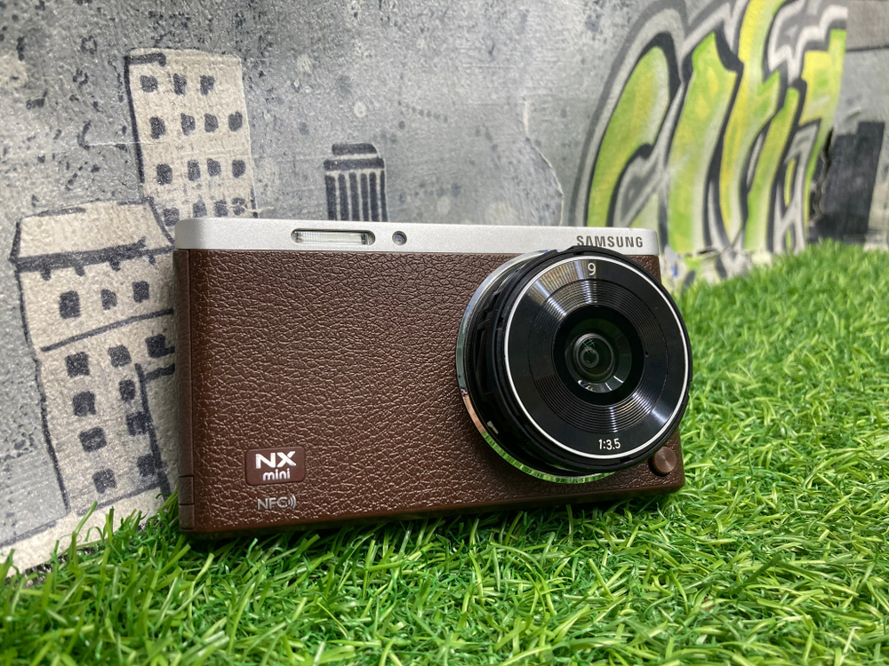 Samsung NX mini kit 9mm 3.5