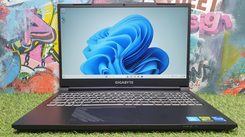 Игровой GIGABYTE i5-12/16Gb/RTX 4050 6Gb/144Hz/G5 MF-E2KZ313SH/Windows 11