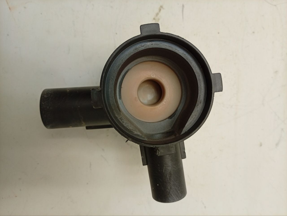 S1WTF3002A кт14 Улитка сливного насоса для стиральных машин Bosch Siemens 145787 б/у