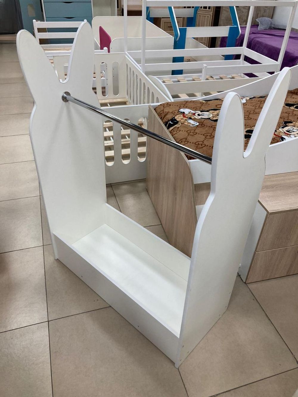 Вешалка Зайчик ЛДСП белый/белый