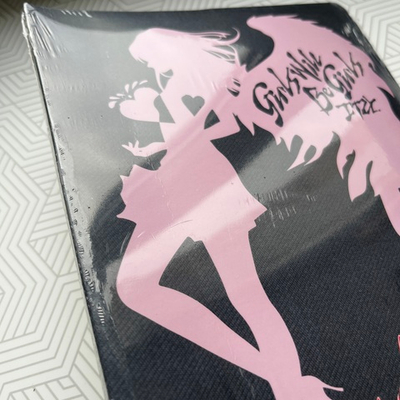 Альбом ITZY - Girls Will Be Girls [Folder ver.] ( c дефектом)