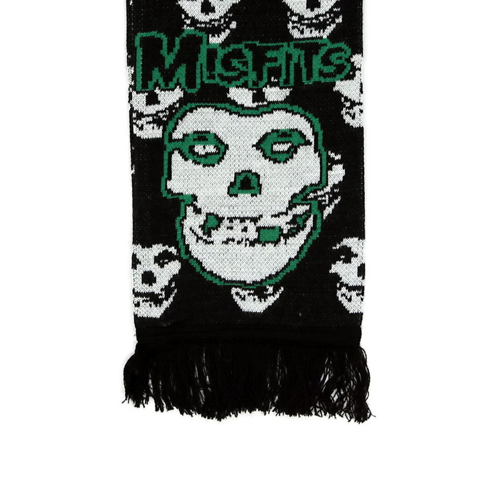 Шарф Misfits вязаный