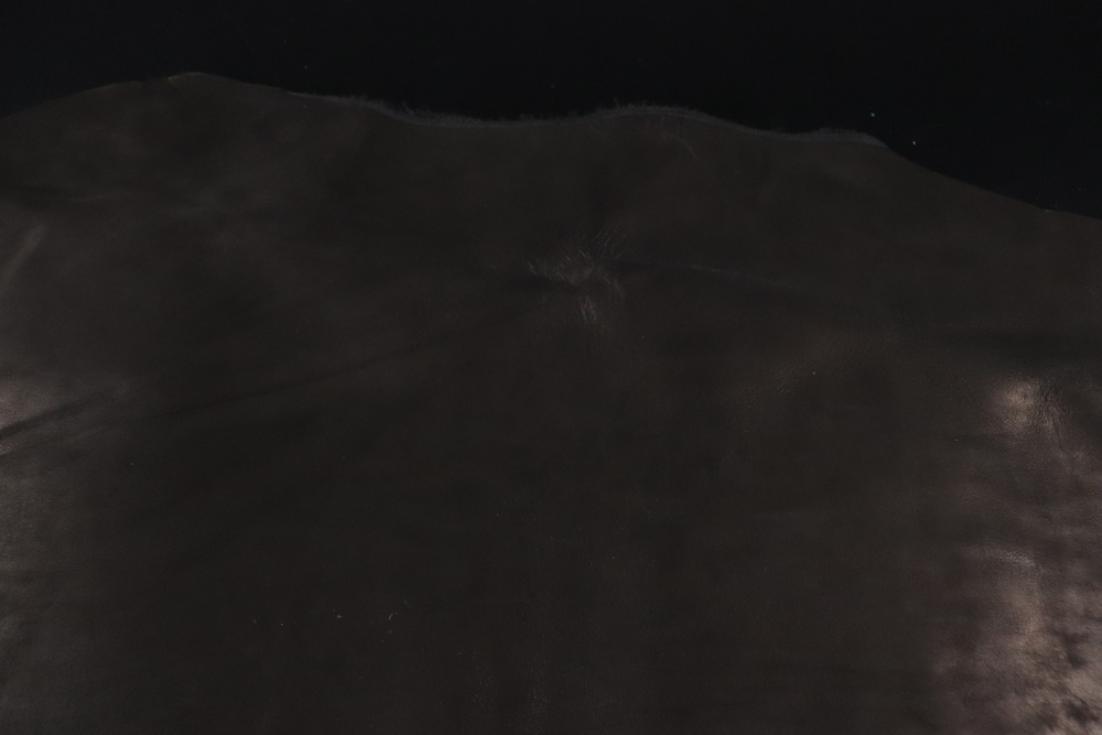 Уценка: 1,5-1,8 Юфть черная 175 дм²