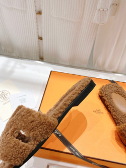 Hermes Oran Sandal