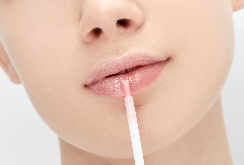 Блеск для губ ART-VISAGE "ROYAL CHIC" - 418