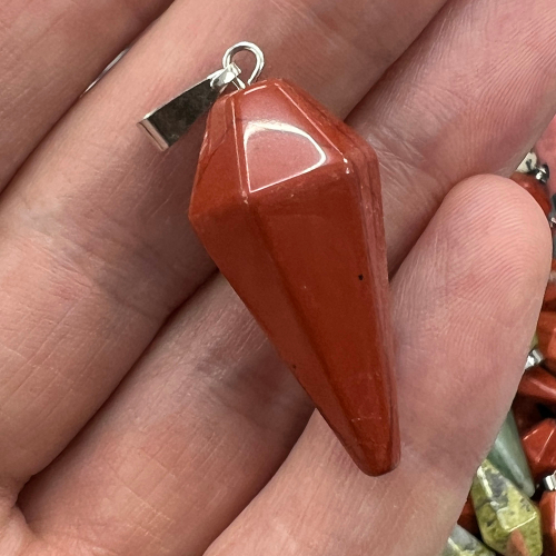 Кулон Маятник из камня Яшма красная 34х15 мм