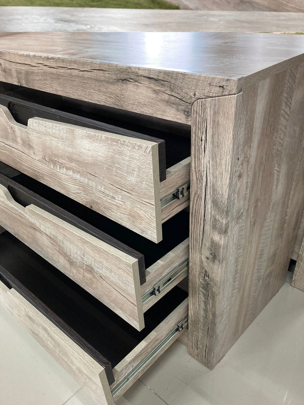 Комод Хилтон дуб юкон/гранж