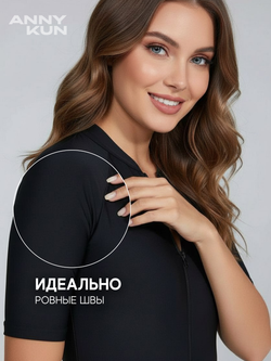 Купальник слитный с шортами черный