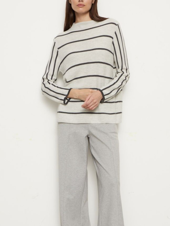 Джемпер женский 5224718/8 Bulmer