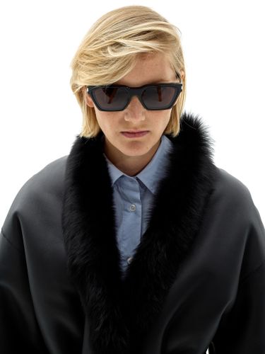 Черная двусторонняя шуба из овчины с поясом