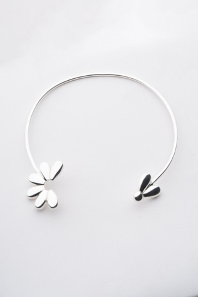 Чокеры и подвески