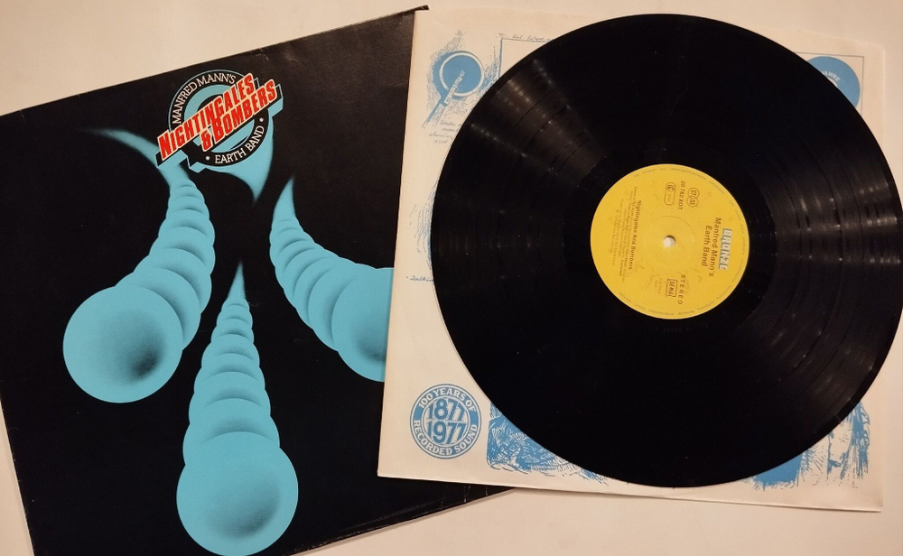 Винтажная виниловая пластинка LP Manfred Manns Earth Band Nightingales and Bombers (Germany 1975) (EX)