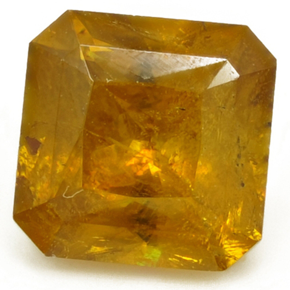 Сфен (Квадрат 5.80 x 5.80 мм)