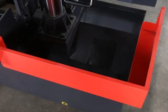 Полуавтоматический ленточнопильный станок SVA-33SA-N, SMTG