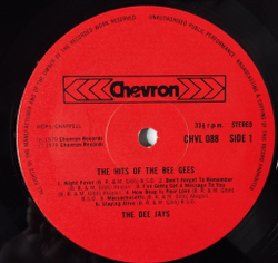 Винтажная виниловая пластинка LP The Dee Jays Hits Of The Bee Gees (UK 1979)