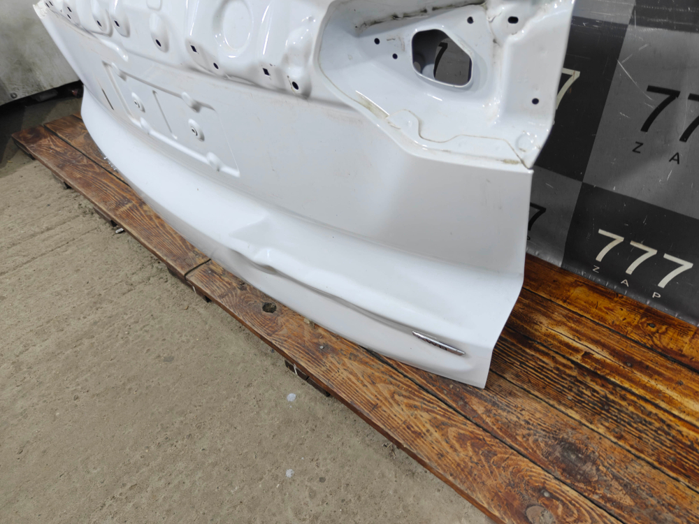 Крышка багажника Geely Atlas Pro 21-25 Б/У Оригинал 5062039400C15