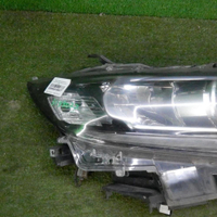 Фара правая Toyota Land Cruiser Prado 150 (2017-н.в.) LED