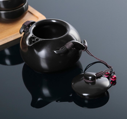 Набор для чайной церемонии Tyasitsu Black, 8 предметов: чайник 120 мл, 4 чашки 50 мл, щипцы, салфетка, подставка