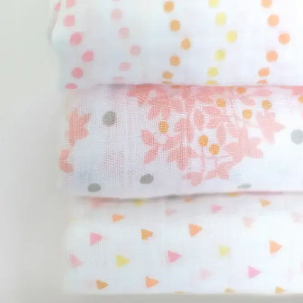 SwaddleDesigns Набор пеленок муслин 3 шт. - Heavenly Floral Pinks with Touch of Gold Shimmer