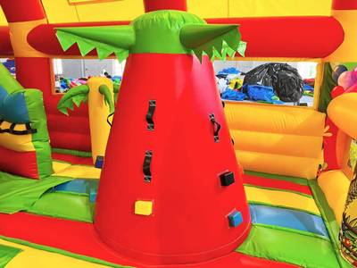 Коммерческий надувной батут «Страна Сафария» 8*6*5 м