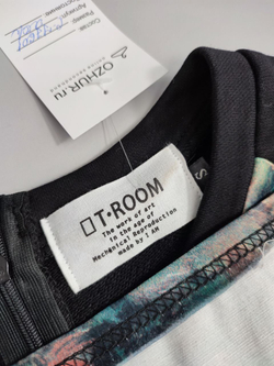 Платье T-Room стильное 44 размер