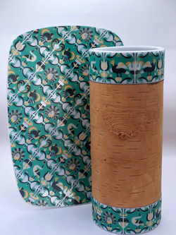 Блюдо малое или сервировочная тарелка. Коллекция  Изразец Коломенское. Цветы. Бревно (Log).