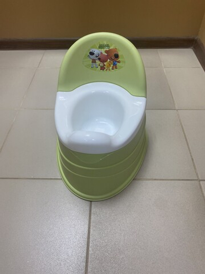 Горшок детский со съемной вставкой и высокой спинкой "Мимимишки", цвет зеленый