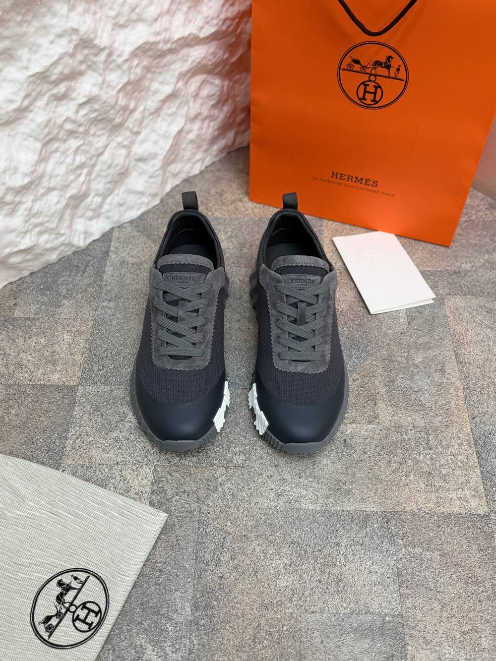 Кроссовки Hermes