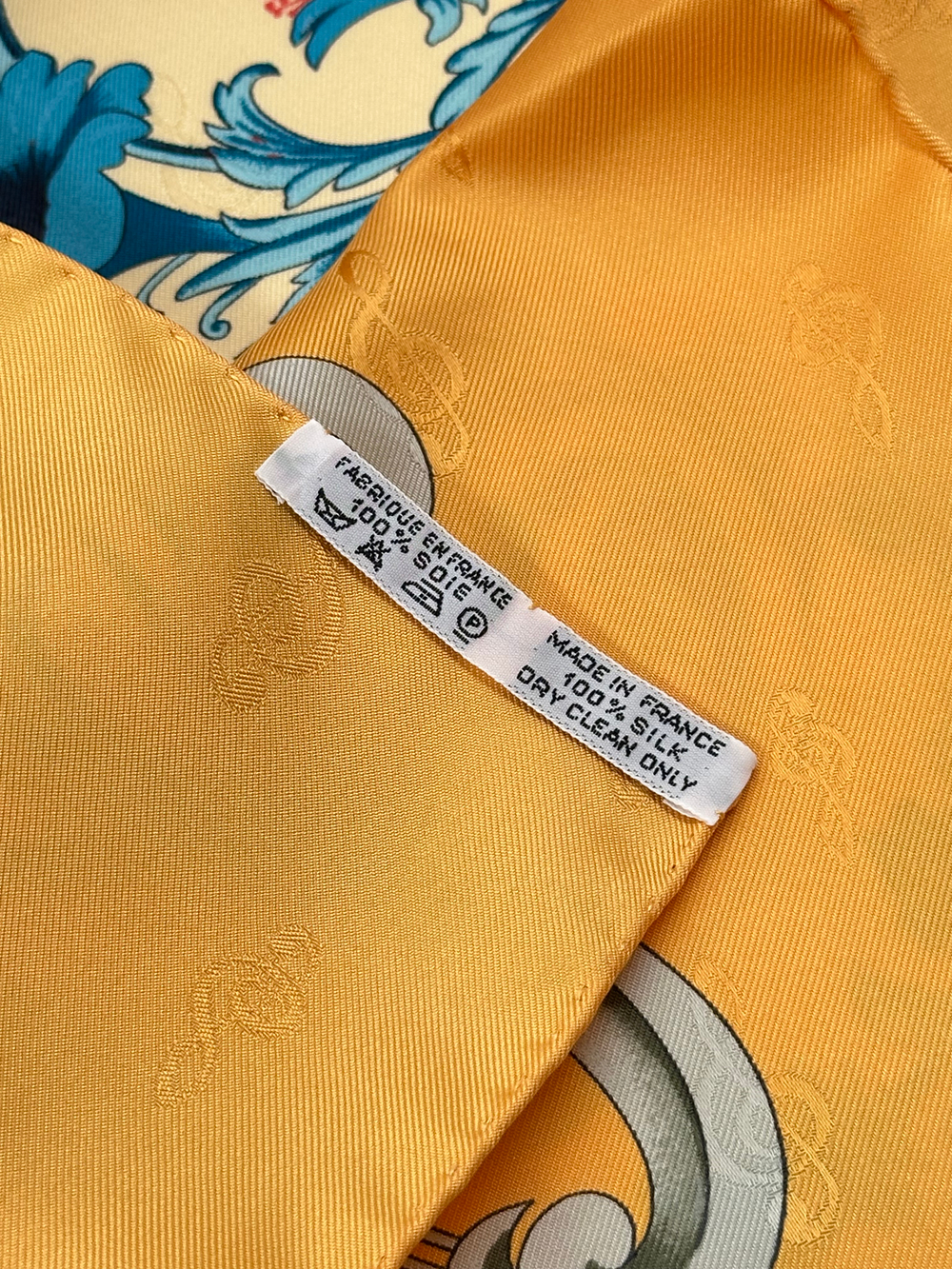 Платок Hermes «Orgauphone et Autres Mécaniques»