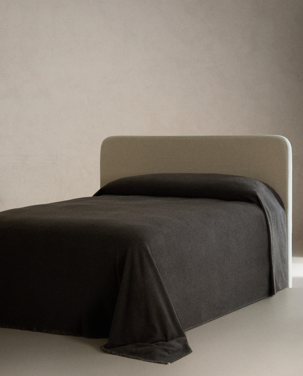Zara Home покрывало из шерсти, серый
