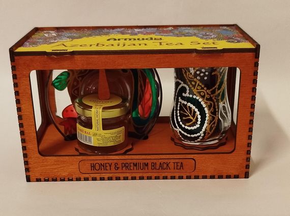 Armudu Azerbaijan tea-honey set