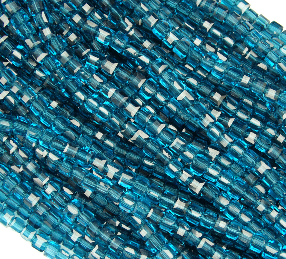 БВ025НН3 Хрустальные бусины квадратные, цвет: морская волна, размер 3 мм, кол-во: 63-65 шт.