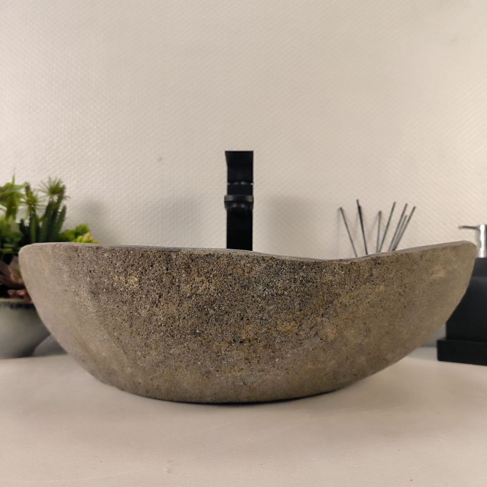Раковина из речного камня RS-64979 51*40*15 0862