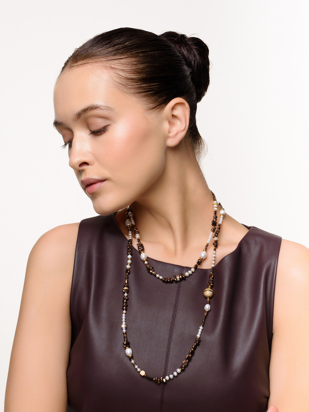 Колье "Pearl hematite magnet" Gold