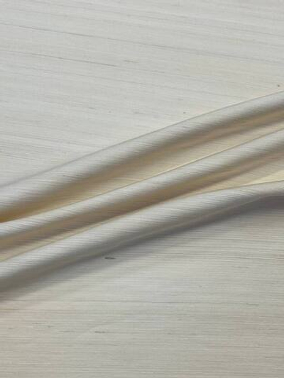 Шелк чесуча сливочный