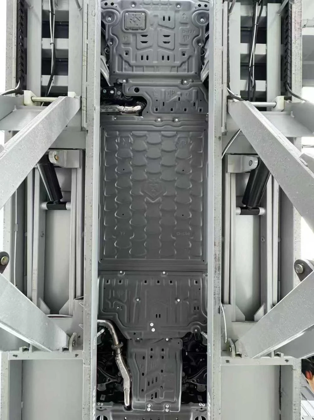 Защита днища 8мм для BYD Leopard 7 Ti Леопард защита картера кпп двигателя