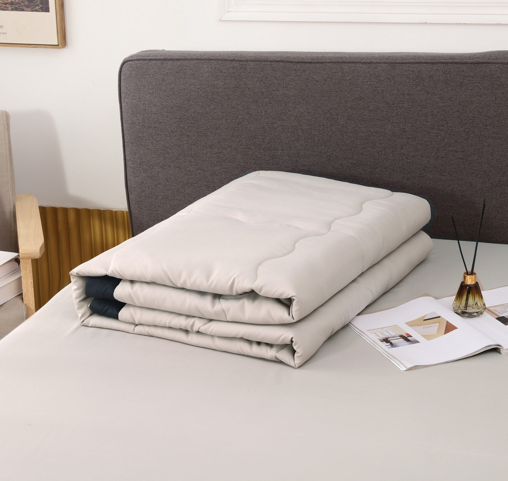 Комплект постельного белья Однотонный Сатин с Одеялом FB003