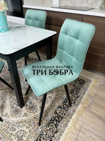 Стеклянный раздвижной стол "Итальянский мрамор" и стулья "ГУЧИ" тиффани