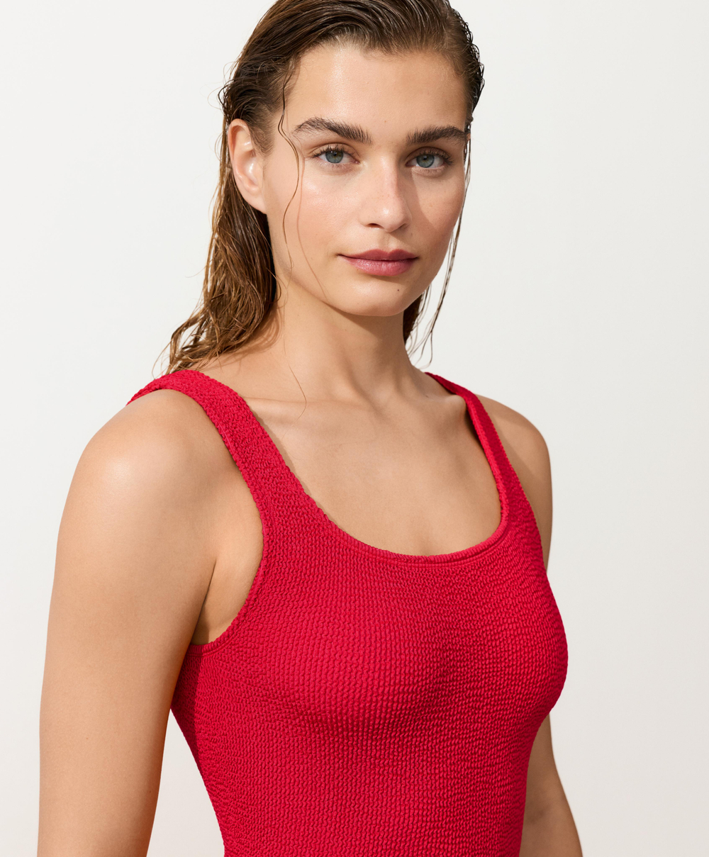 OYSHO Купальник с круглым вырезом из ткани Crinkle, красный